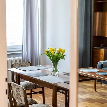 Homestay Apartrooms Pl Konstytucji
