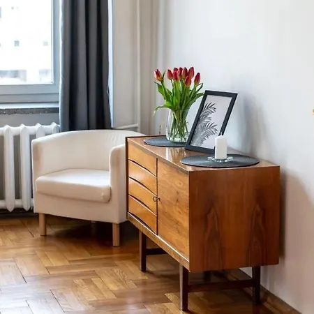 Homestay Apartrooms Pl Konstytucji *