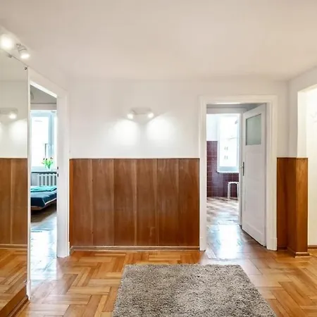 Homestay Apartrooms Pl Konstytucji Warsaw